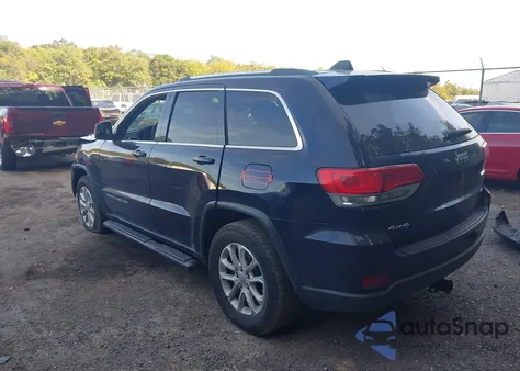 2015 Jeep Grand Cherokee Laredo z USA, uszkodzony, nr VIN 1C4RJFAG7FC870791